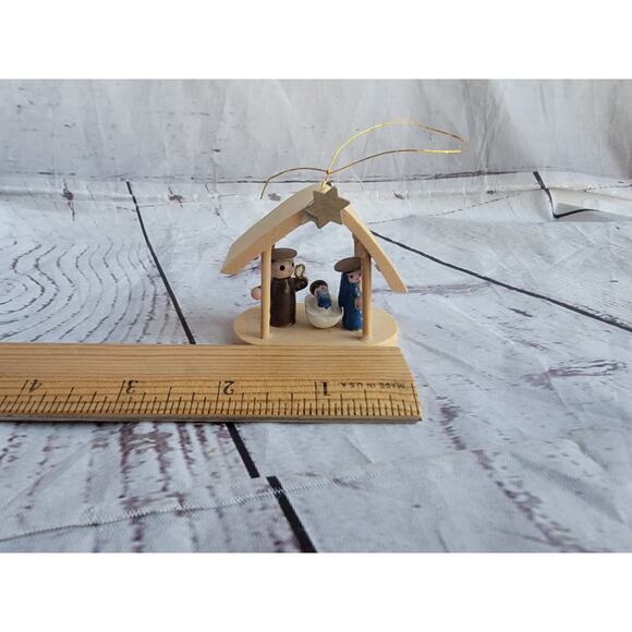 Vintage Wood Feri Nativity Mary Joseph Jesus Wood Figure Set Ornament In Stable - Picture 9 of 9